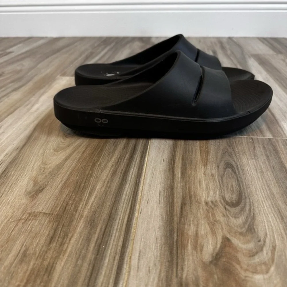 Oofos Ooahh Sandals Men's 13 Recovery Slip On Slide Black Travel‎ Comfort Summer